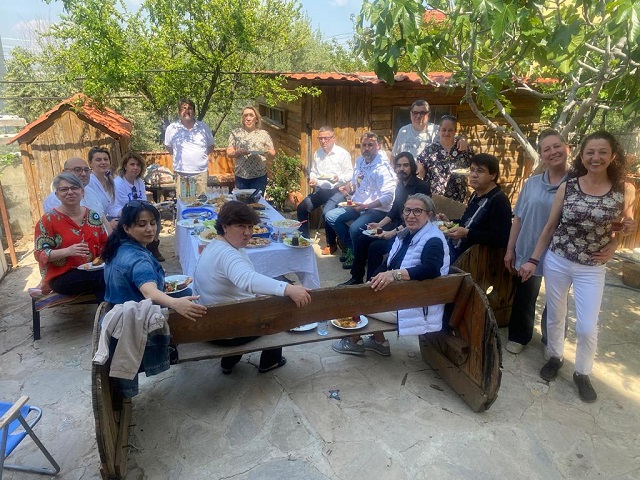 GELENEKSEL  BAHARI KARŞILAMA TOPLANTISI BÜYÜK KATILIMLA GERÇEKLEŞTİ