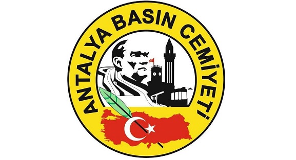ABC den Üniversite'nin gazeteciye sansürüne kınama!